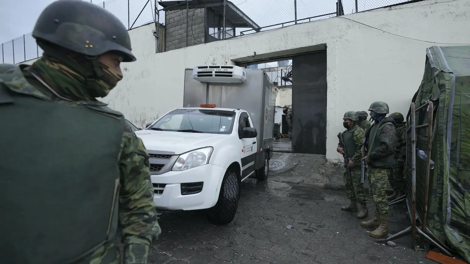 Ekvador zatvor nasilje foto Tanjug:AP:Dolores Oćoa-1668855256399.webp