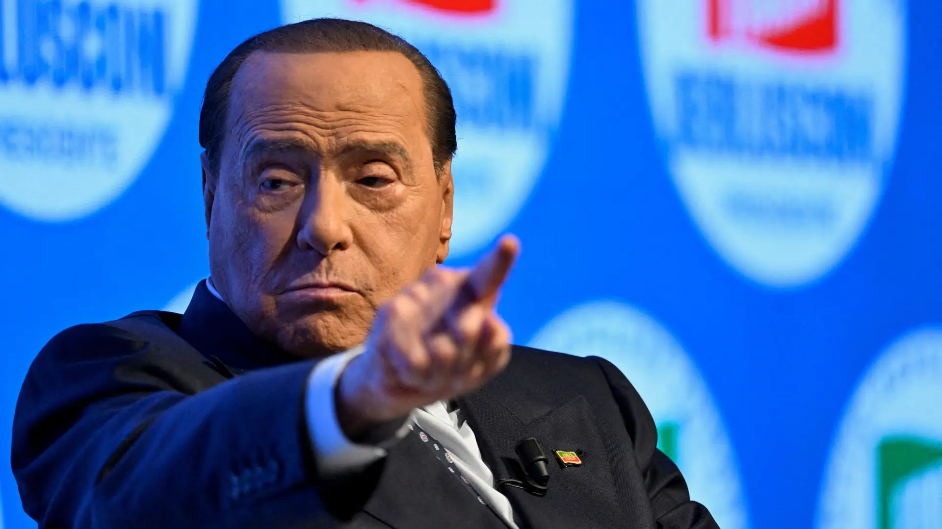 Silvio_Berlusconi_foto_Reuters-63eccf7e4d6f3.webp