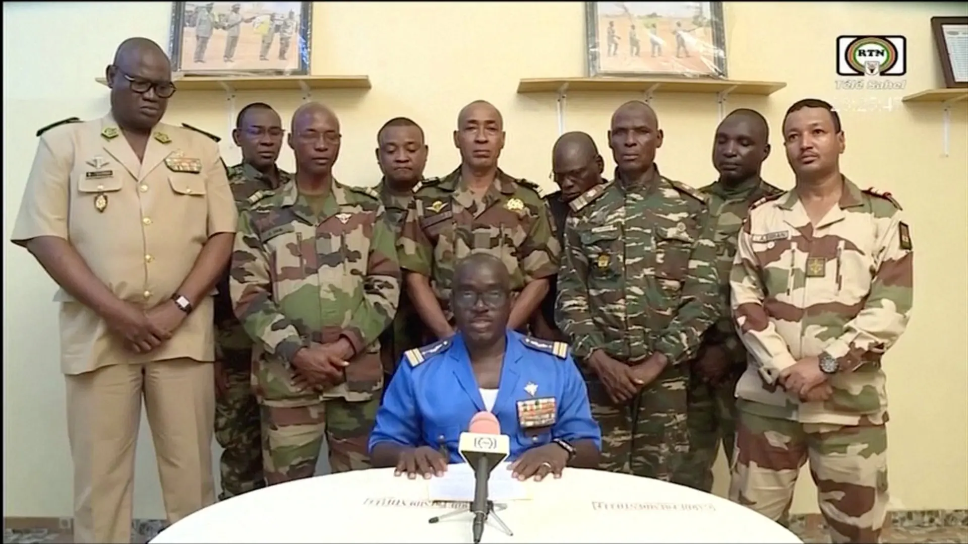 niger vojni udar reuters-64c1f98c3f0e4.webp