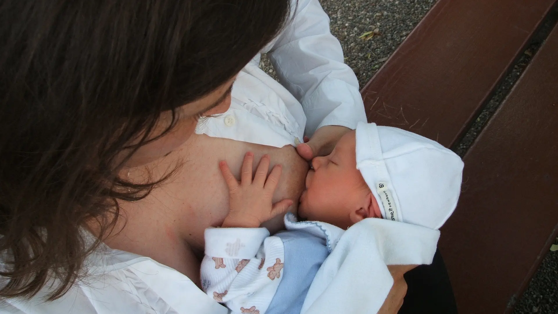 breastfeeding-dojenje pixabay-64ca7a9718ec1.webp